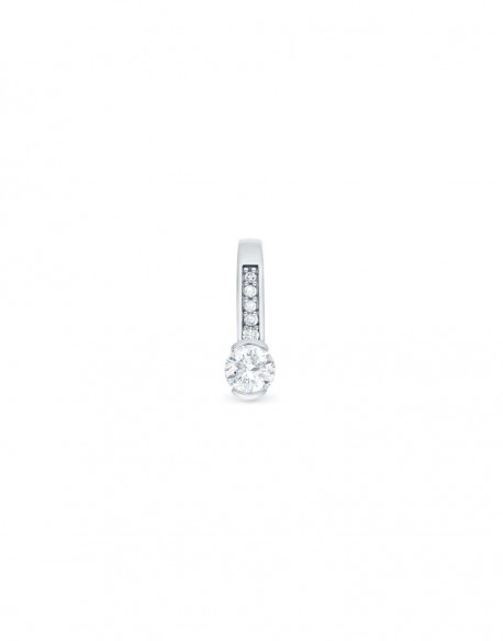 “Saga” grain-set diamond pendant